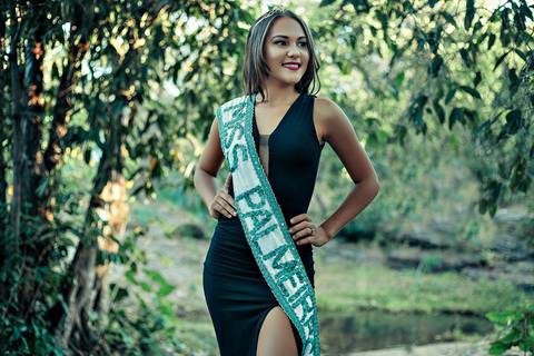 Ensaio fotográfico da linda Luzyanne nossa Miss Palmeirais'