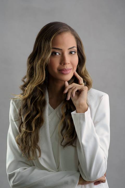 portrait, Mariana Almeida, retrato, dermatologista, posicionamento, imagem pessoal, branding, fotografo profissional, fotografo niteroi, foto corporativa'