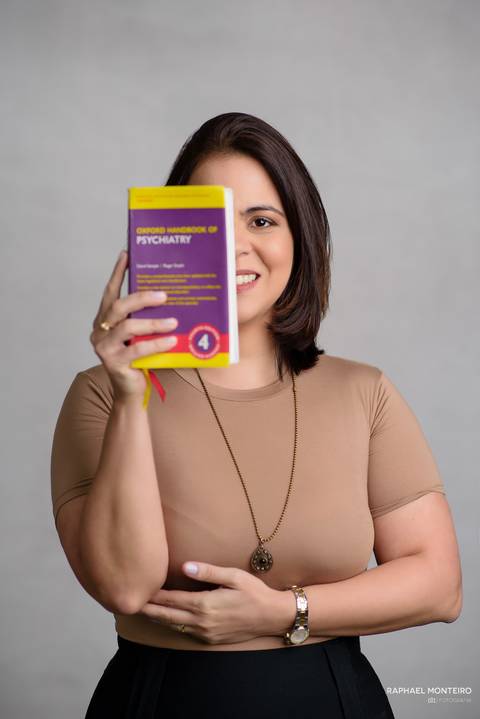 psiquiatra, Paula Benevenuto Hartmann, livro, book'