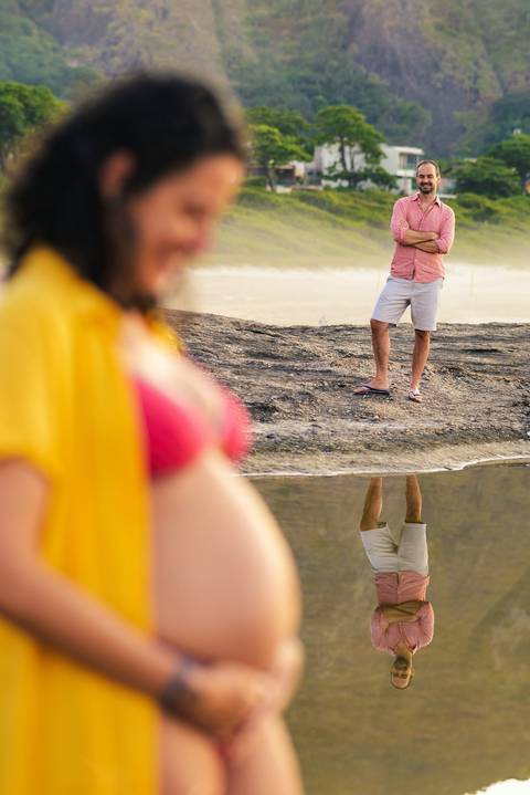 ensaio gestante, praia de Itacoatiara'