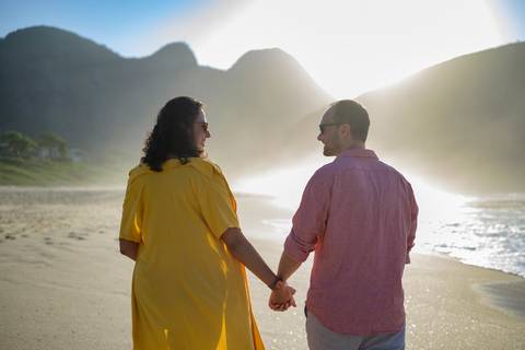 ensaio gestante, praia de Itacoatiara'