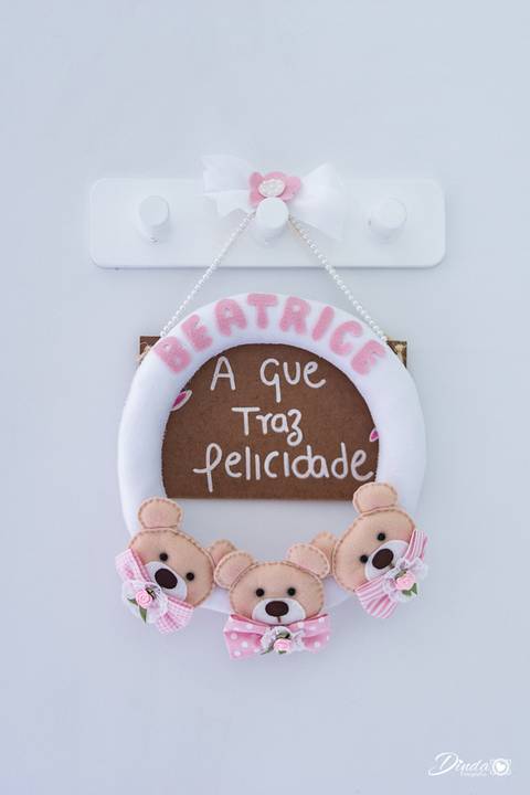 Beatrice, a que traz felicidade. Artigo (enfeite) da porta em tecido'