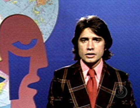 Em breve, Chapelin vai ceder seu lugar a Sandra Annenberg na bancada do Globo Repórter devido a sua aposentadoria, aos 78 anos! De antemão, valeu, Serjão! Vai fazer muita falta na Tv'