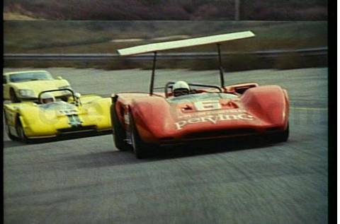 Rei Roberto à 300 km/h! Clássico do cinema tupiniquim'