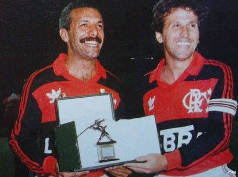ETERNOS ÍDOLOS DO MENGÃO'
