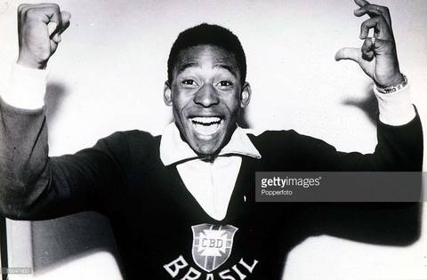 TODO MENINO É UM REI'