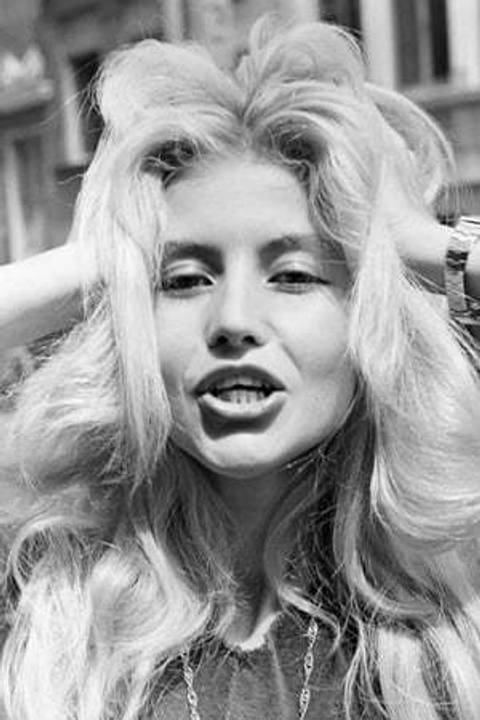 inesquecível atriz infelizmente sumida da mídia... Eterna diva do cinema brasileiro... Claudete Jaubert'