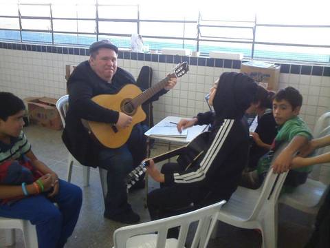 Ensinar sempre o que é benéfico'