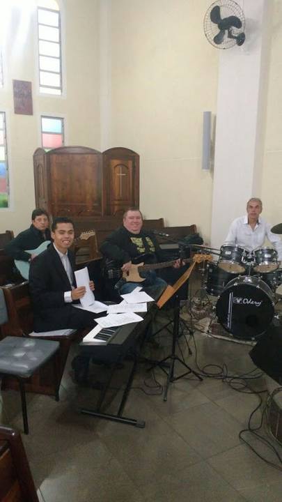 Faço minhas as palavras do Caju... SOZINHO NÃO DOU CONTA!'