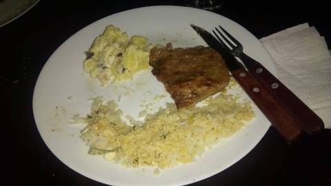 Eu tô indo â vida com a determinação de um trem, ou como um faminto em um prato de comida'