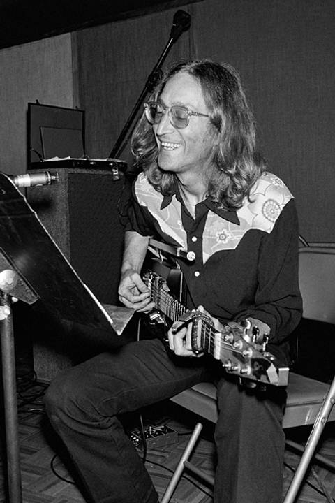 SIMPLY... JOHN WINSTON ONO LENNON'