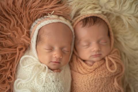 Newborn Gêmeas para se inspirar'
