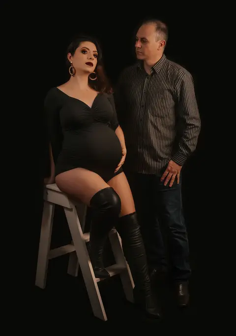 ensaio gestante em estúdio'