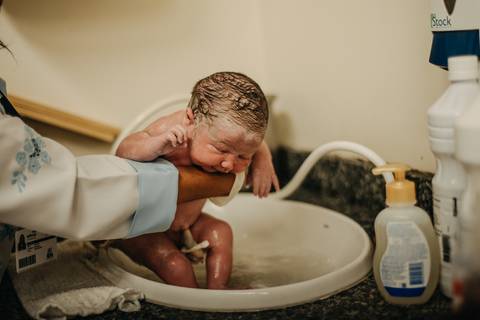 primeiro banho do bebÇe'