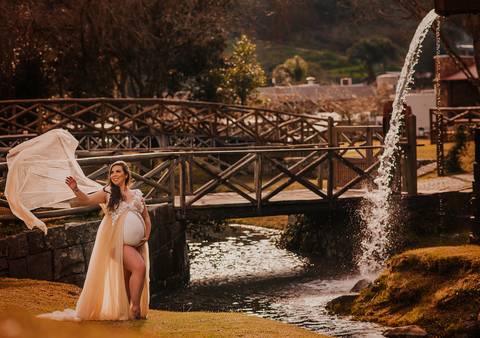 Imortalizar memórias
Riqueza cultural
Encontros familiares
Patrimônio histórico-preservado
Aline Fontes
Fotografia de família em Bento Gonçalves
Fotógrafo de família na Serra Gaúcha'