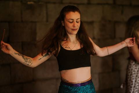 Aluna em momento de plenitude'