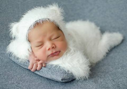 bebê dormindo em ensaio newborn'