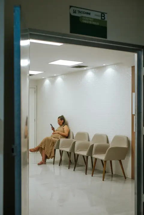 aguardando no centro obstétrico do hospital tacchini de bento gonçalves'