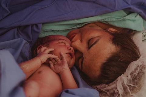 cheirinho da mamãe após nascimento'