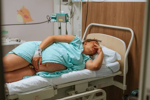 dores de contrações durante a indução com sonda'