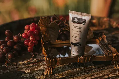 creme nutritivo para as mãos essência di fiori fotografia por aline fontes fotografia e marketing'