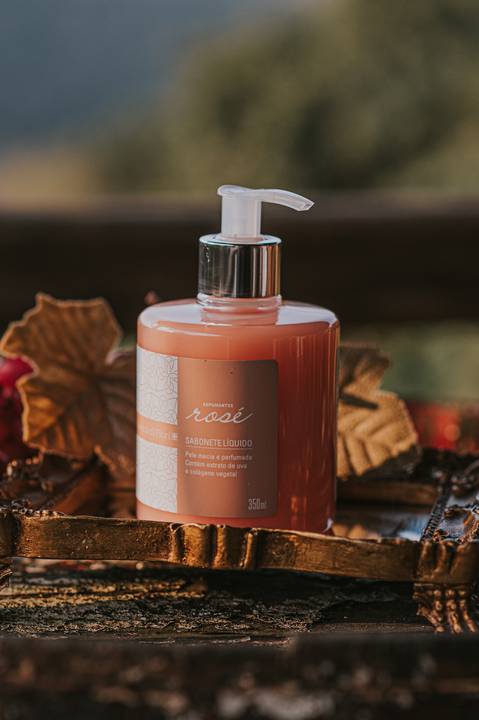 sabonete líquido uva rose fotografia por aline fontes fotografia e marketing'