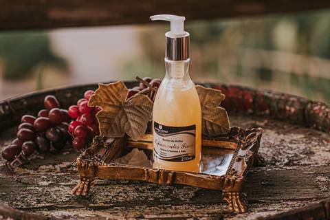 banho de brilho espúmantes - fotografia por aline fontes fotografia e marketing bento gonçalves, rio grande do sul - fotografia de produto'