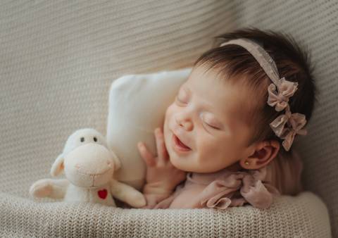 bebê sorrindo ensaio newborn'