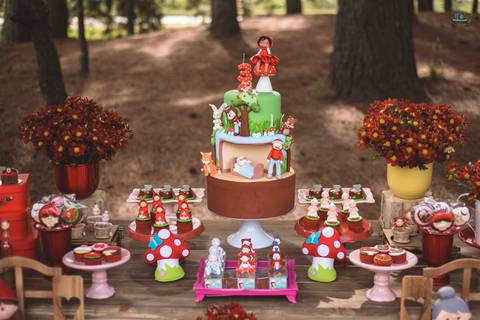 Fotos de festa de aniversário na região dos Vales
'