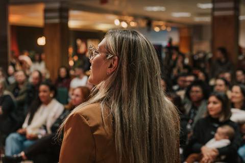 Mentoria sobre marketing digital para fotógrafos especializados em newborn.
'