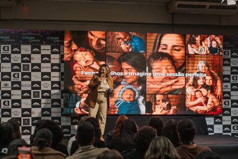Mentoria com dicas de segurança em fotografia newborn.
'