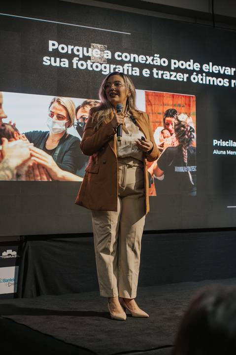 Apresentação sobre ética e responsabilidade em fotografia newborn.
'