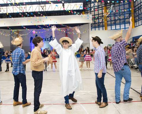 trote dos terceirão Marista'