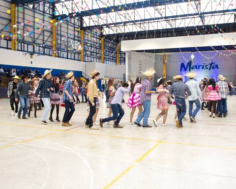 trote dos terceirão Marista'