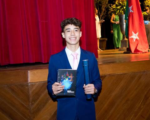 colação de nono ano do Marista'