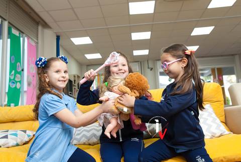 oto de publicidade de escola'