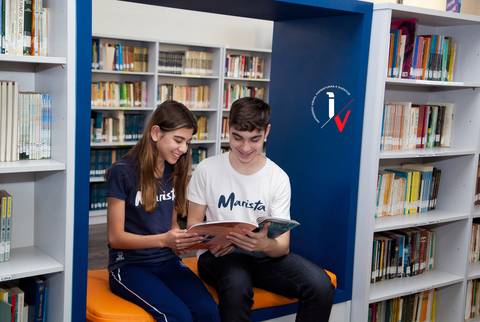 oto de publicidade de escola'