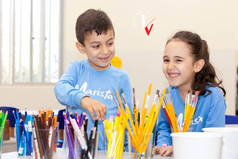 oto de publicidade de escola'