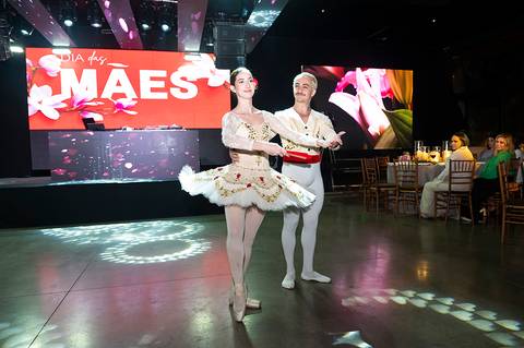 Dia das mães do Colégio Maxi'