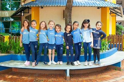 ensaio da educação infantil com amigos'