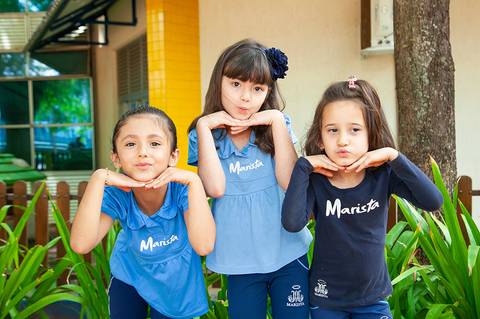 ensaio da educação infantil com amigos'