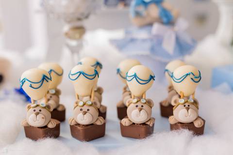 1 ano-rafael-o tempo voa-festa infantil-festa de balões-festa de menino-fotografa infantil-fotografia infantil-fotografia 1 ano-foto 1 ano-decoração de festa'