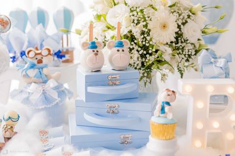 1 ano-rafael-o tempo voa-festa infantil-festa de balões-festa de menino-fotografa infantil-fotografia infantil-fotografia 1 ano-foto 1 ano-decoração de festa'