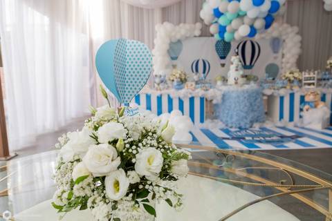 1 ano-rafael-o tempo voa-festa infantil-festa de balões-festa de menino-fotografa infantil-fotografia infantil-fotografia 1 ano-foto 1 ano-decoração de festa'