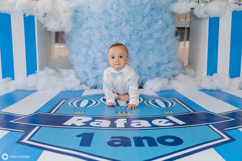 1 ano-rafael-o tempo voa-festa infantil-festa de balões-festa de menino-fotografa infantil-fotografia infantil-fotografia 1 ano-foto 1 ano-decoração de festa'