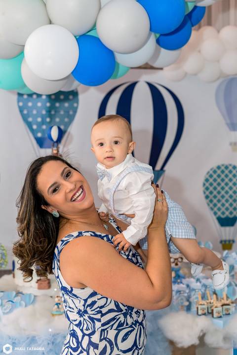 1 ano-rafael-o tempo voa-festa infantil-festa de balões-festa de menino-fotografa infantil-fotografia infantil-fotografia 1 ano-foto 1 ano-decoração de festa'