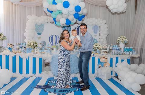 1 ano-rafael-o tempo voa-festa infantil-festa de balões-festa de menino-fotografa infantil-fotografia infantil-fotografia 1 ano-foto 1 ano-decoração de festa'