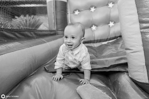 1 ano-rafael-o tempo voa-festa infantil-festa de balões-festa de menino-fotografa infantil-fotografia infantil-fotografia 1 ano-foto 1 ano-decoração de festa'