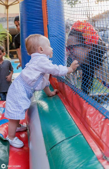 1 ano-rafael-o tempo voa-festa infantil-festa de balões-festa de menino-fotografa infantil-fotografia infantil-fotografia 1 ano-foto 1 ano-decoração de festa'