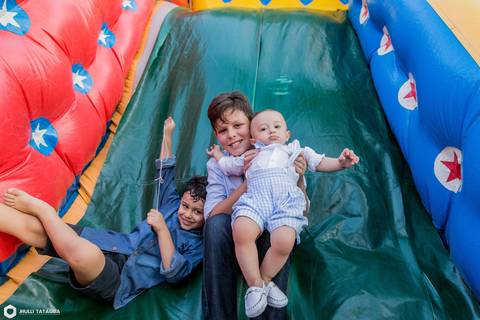 1 ano-rafael-o tempo voa-festa infantil-festa de balões-festa de menino-fotografa infantil-fotografia infantil-fotografia 1 ano-foto 1 ano-decoração de festa'